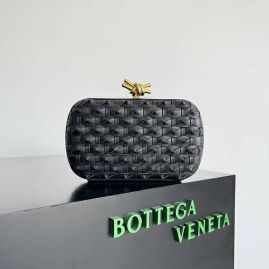Picture of Bottega Veneta Lady Handbags _SKUfw152375253fw
